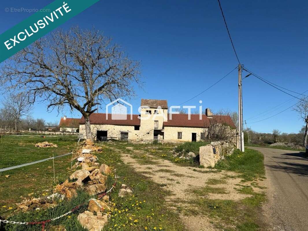 Photo 2 - Maison à LACAPELLE-LIVRON