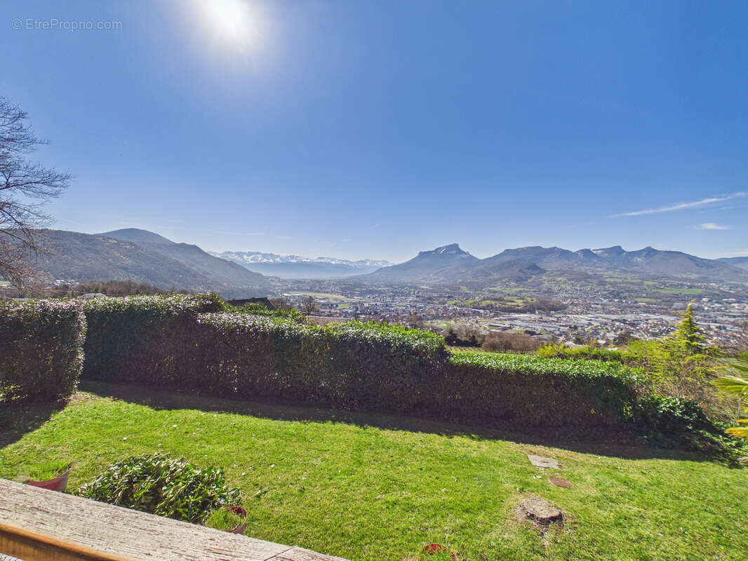 Maison à SAINT-ALBAN-LEYSSE