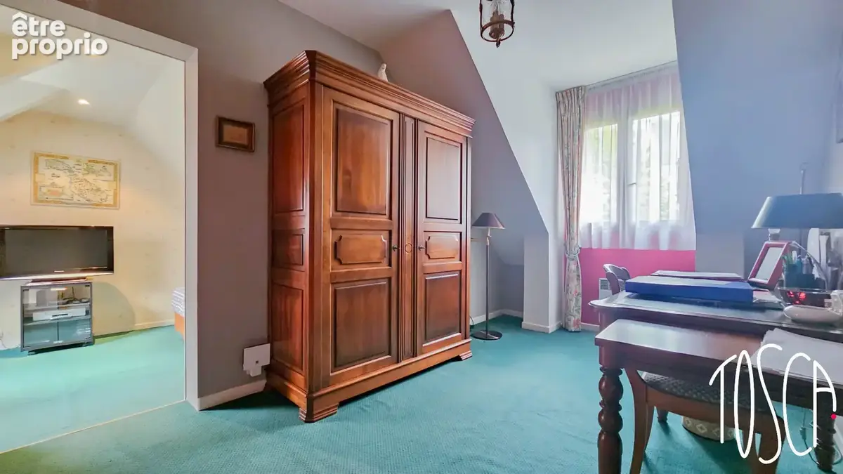 Thiais - centre ville - maison 6 pieces  - 4 chambres - garage - sous-sol total - photo 8