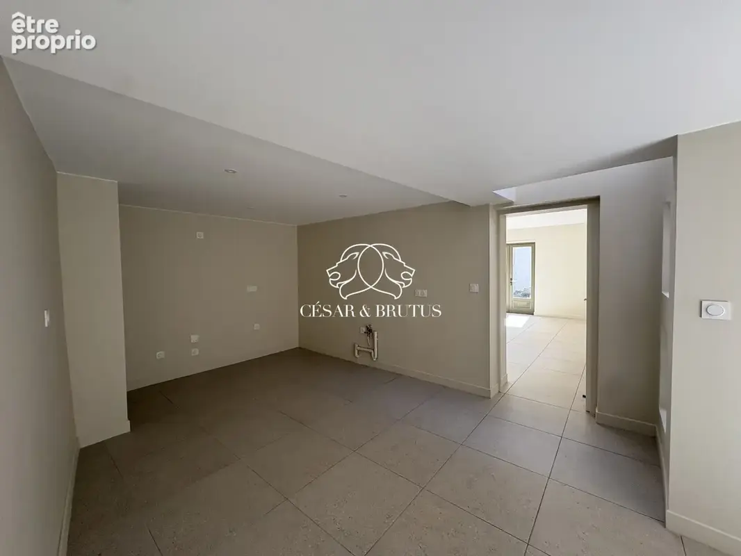 Maison 135 m² à Collonges-Au-Mont-D'or  - photo 7