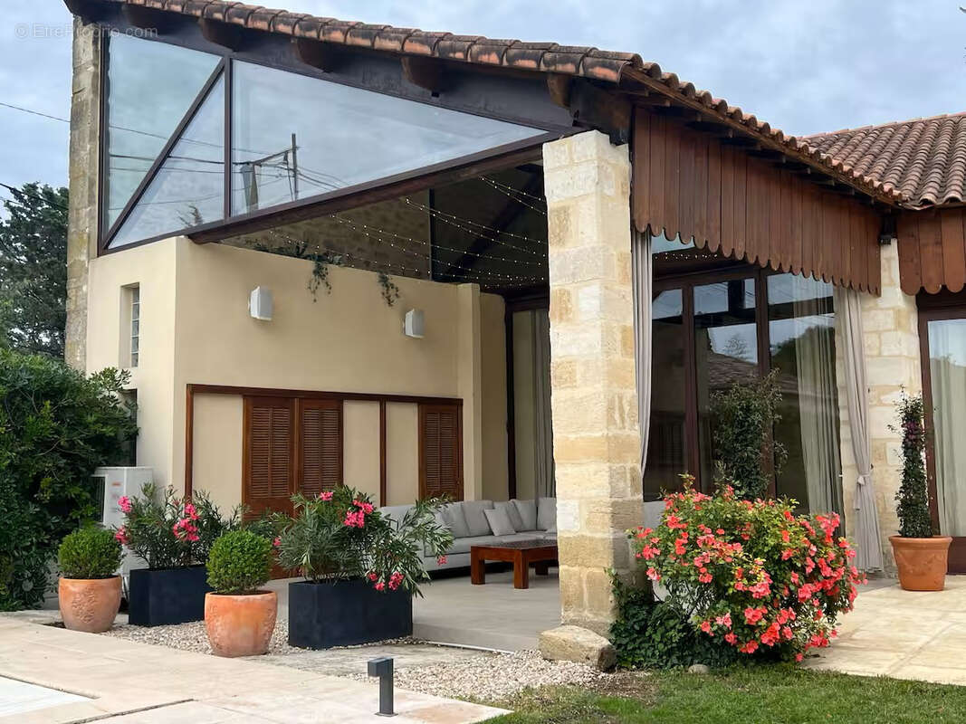 Maison à UZES