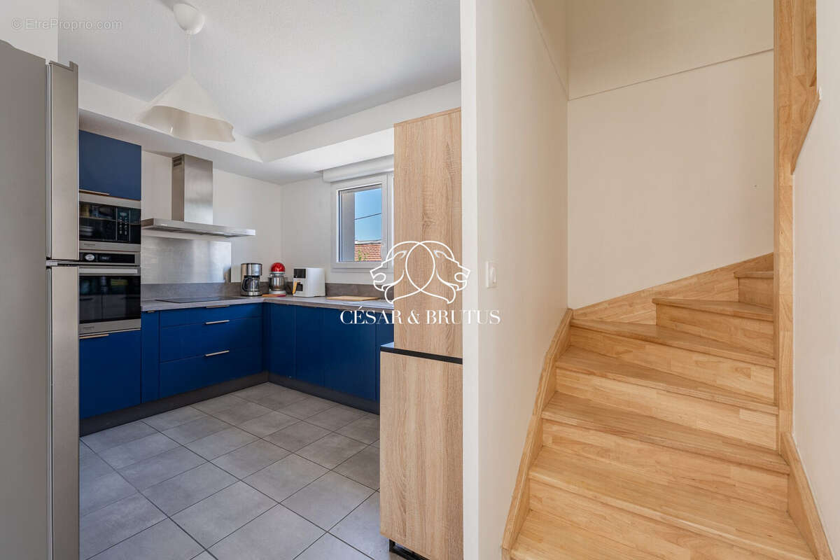 Appartement à VENISSIEUX