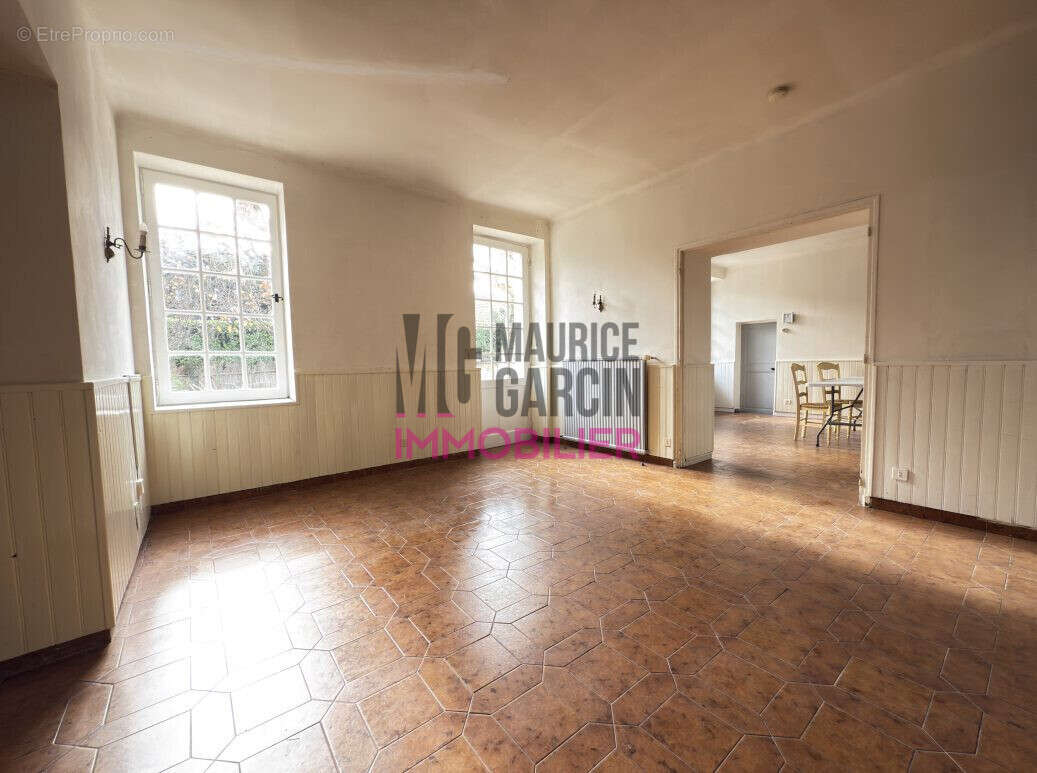 Maison à CHATEAURENARD