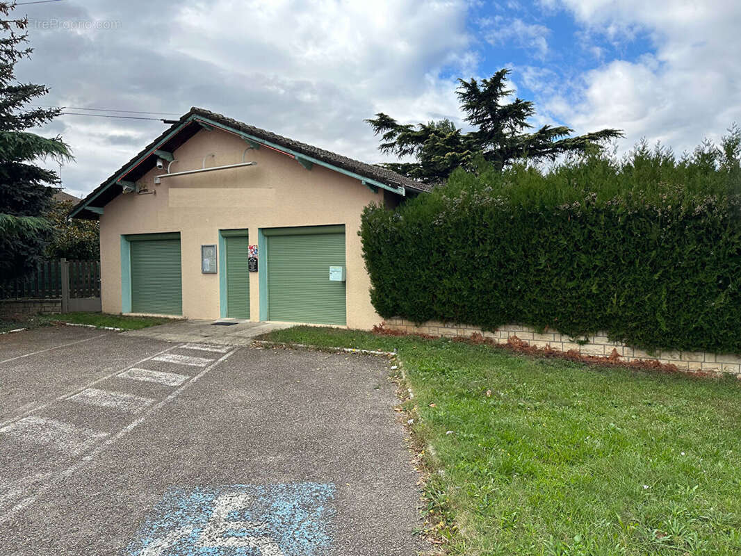 Maison à LA VERPILLIERE