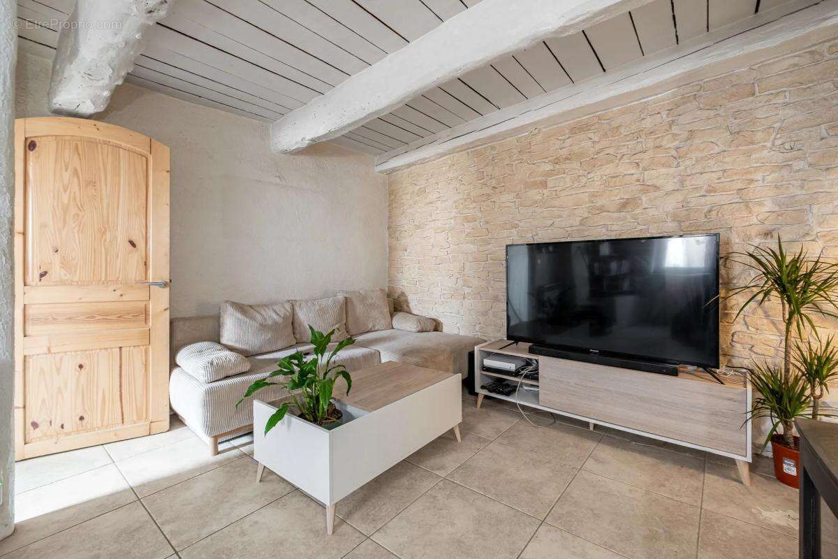Maison à SAINT-VALLIER-DE-THIEY