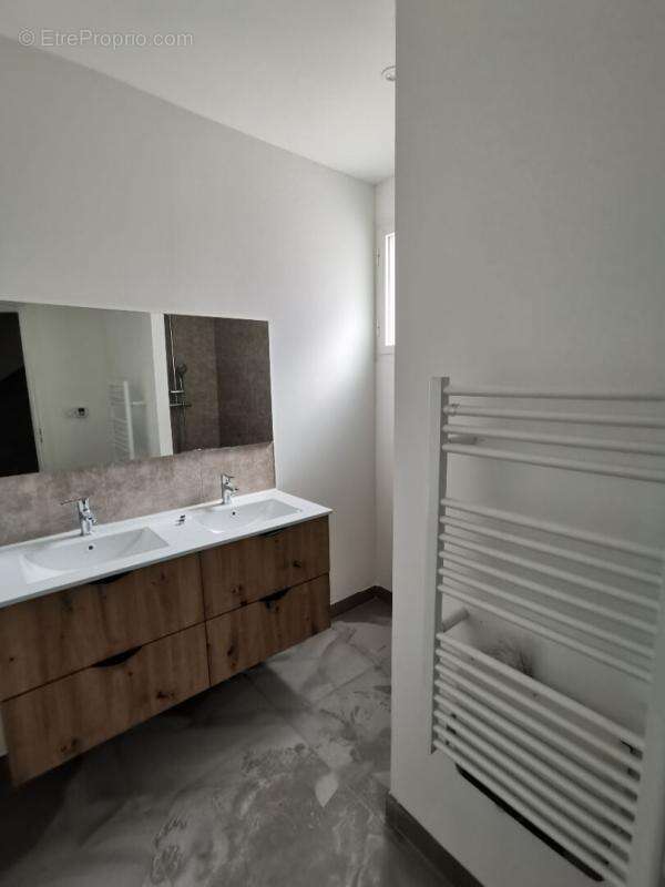 Villa RECENTE Saint Privat Des Vieux 6 pièce(s) 130 m2 4 CHAMBRES  + GARAGE - photo 13