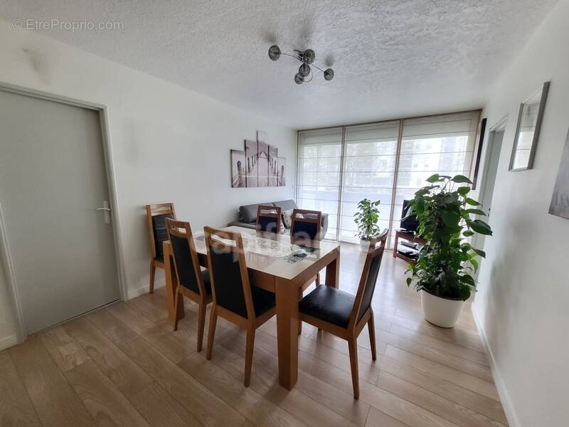 Appartement à MERIGNAC