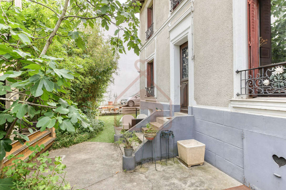 Maison 91 m² à Villejuif  - photo 2