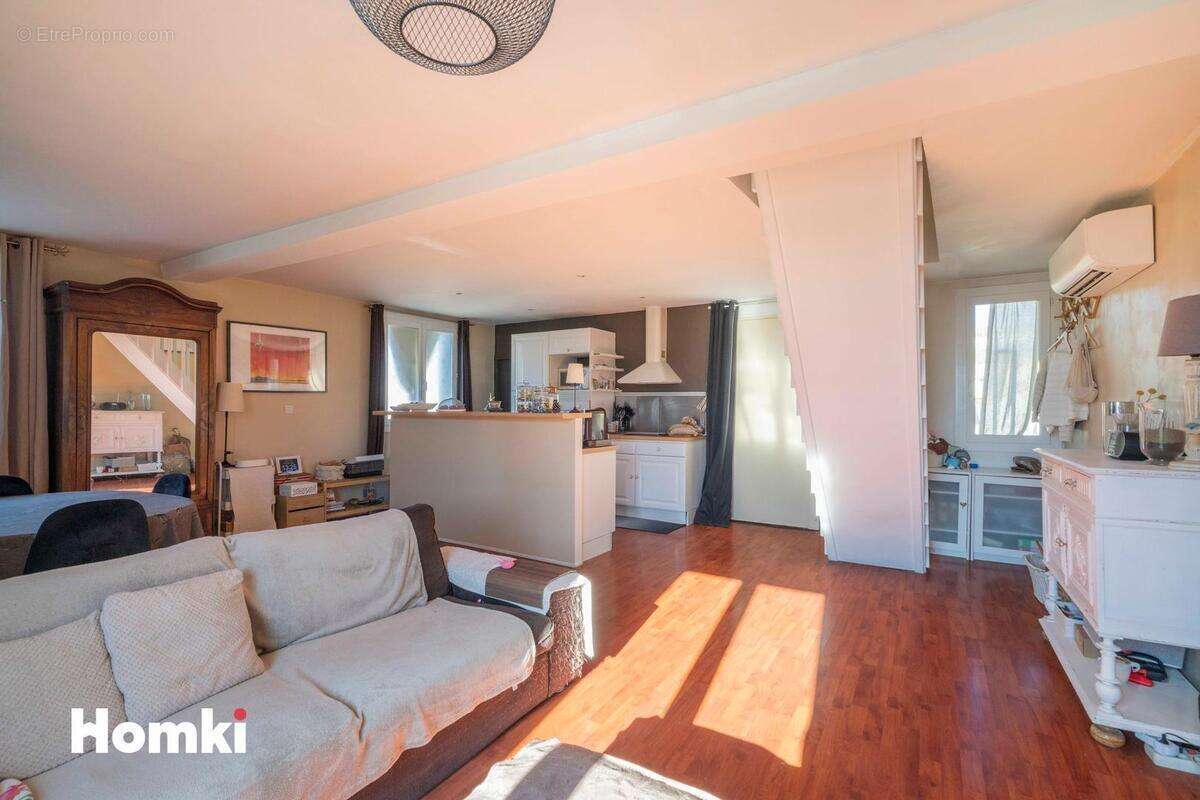 Appartement à MARSEILLE-14E