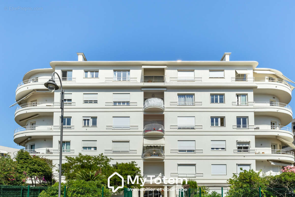 Appartement à CANNES