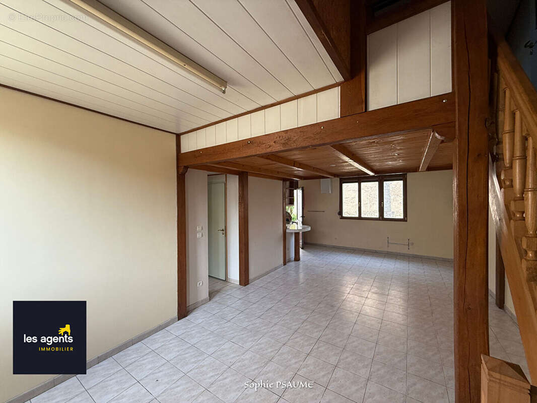 Maison à URUFFE