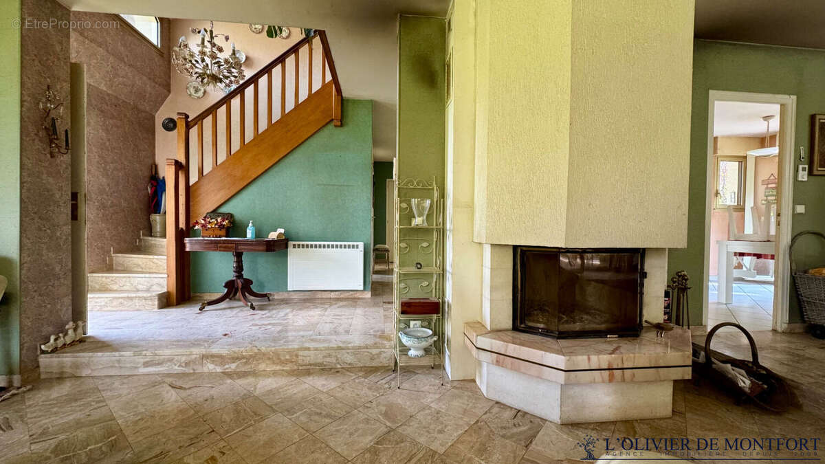 Maison à MONTFORT-L&#039;AMAURY