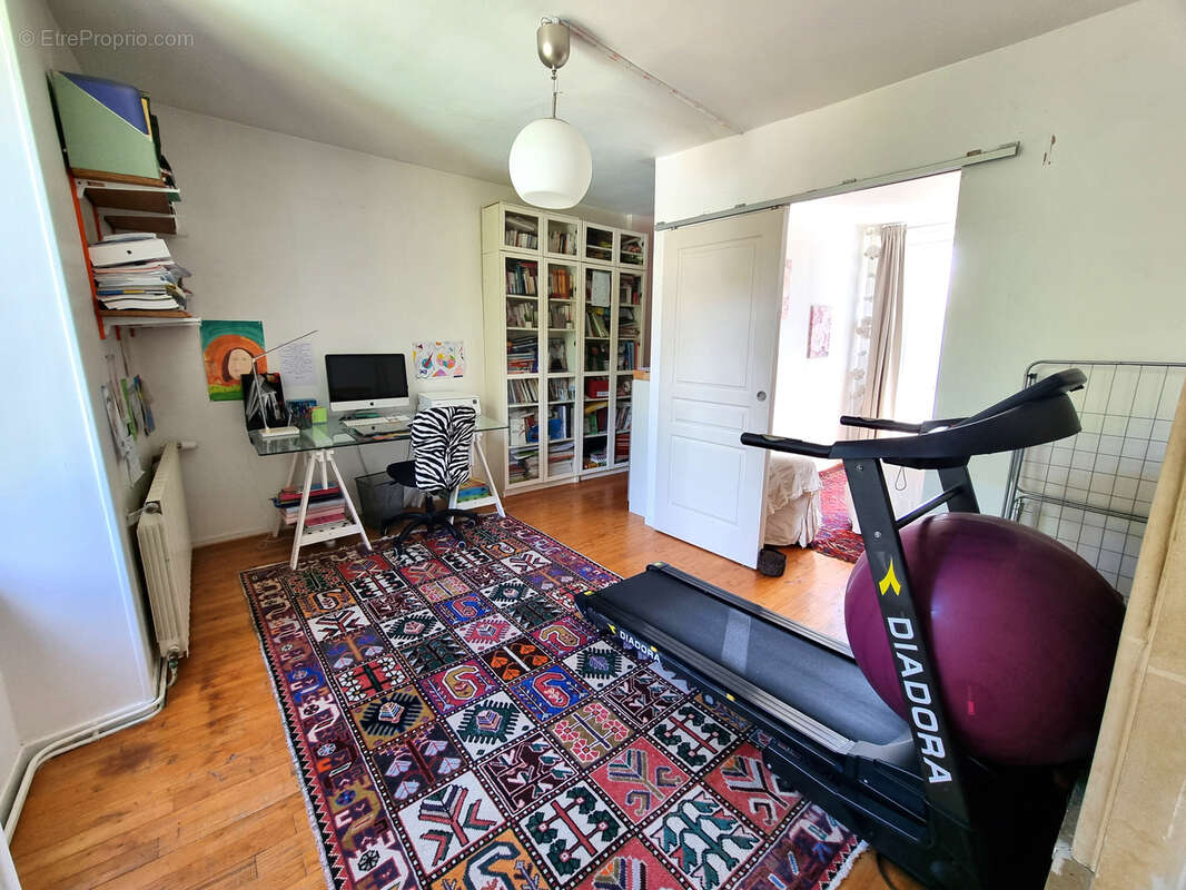 Maison à LE MEE-SUR-SEINE