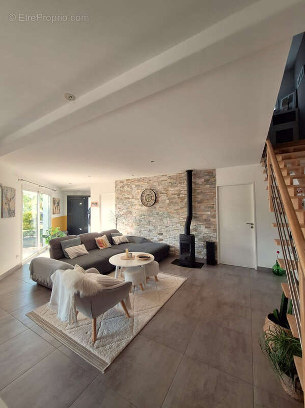 Maison à SAINT-BAUZILLE-DE-PUTOIS