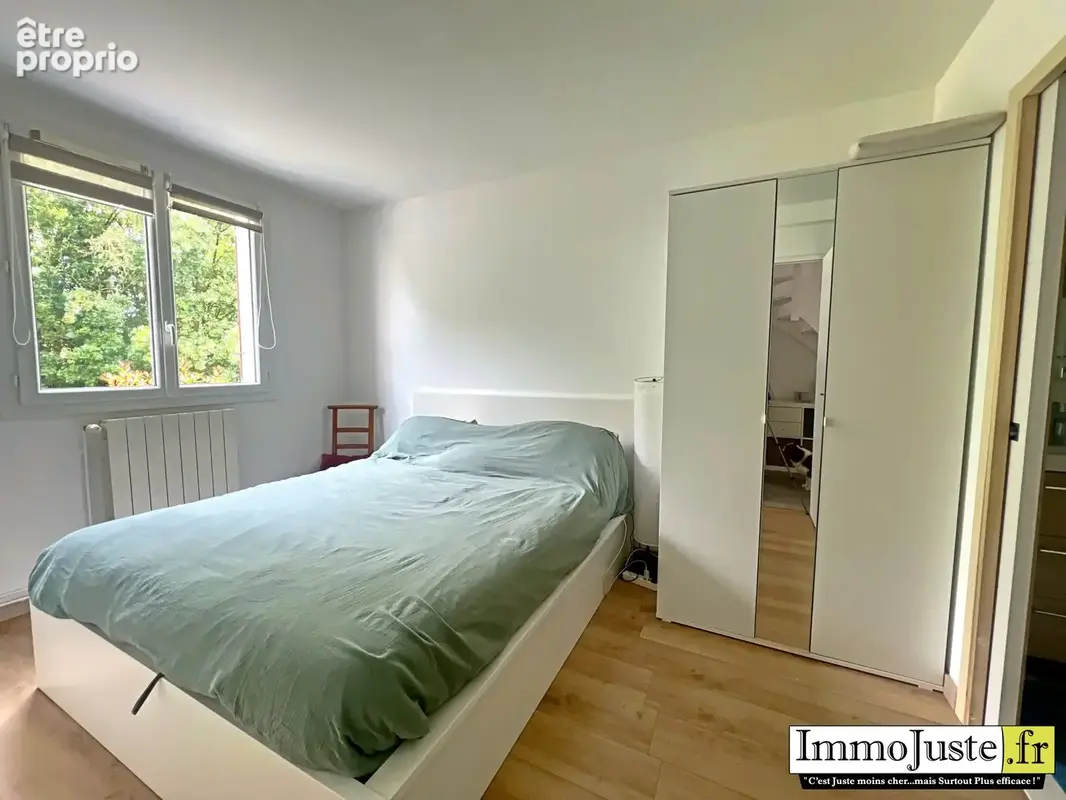 Maison 121 m² à Voisins-Le-Bretonneux  - photo 6