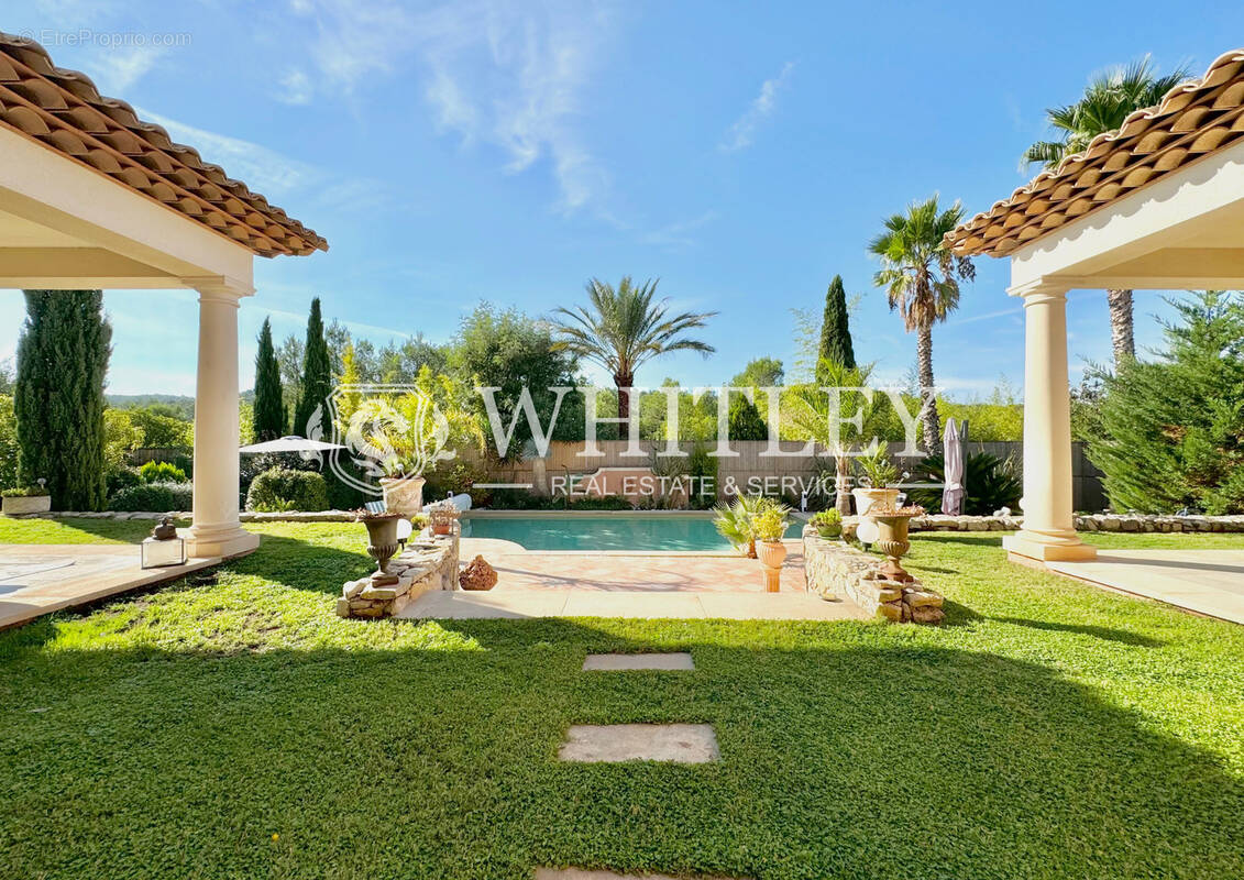 Maison à SAINT-RAPHAEL