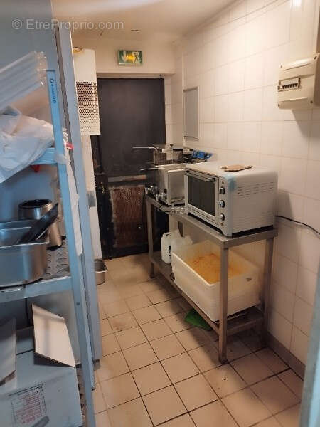 Commerce à PARIS-10E