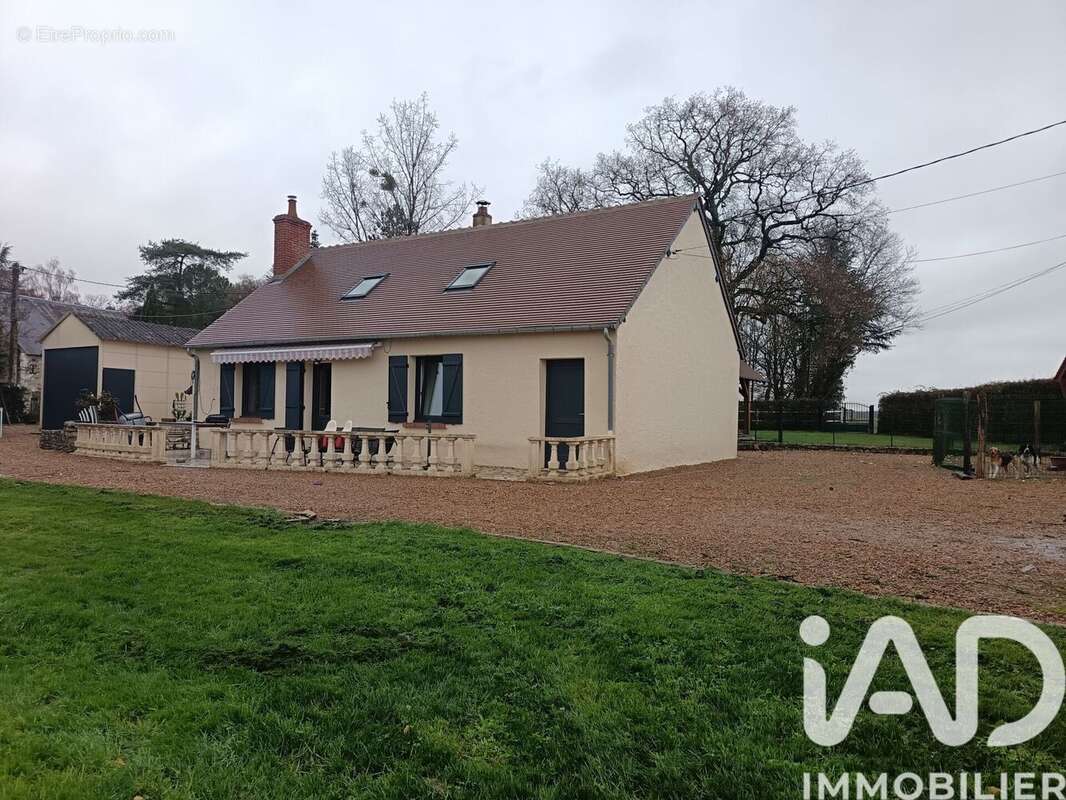 Photo 2 - Maison à PONTLEVOY