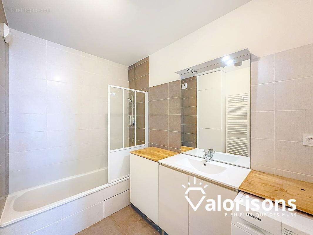 Appartement à CHASSIEU