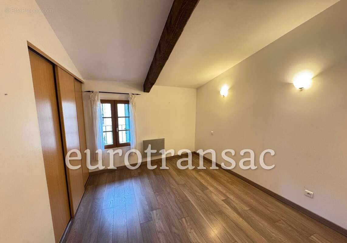 Maison à NEZIGNAN-L&#039;EVEQUE