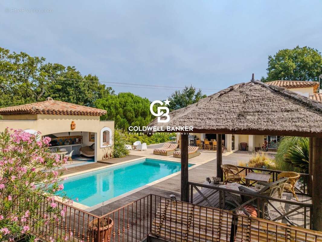 Maison à BORMES-LES-MIMOSAS