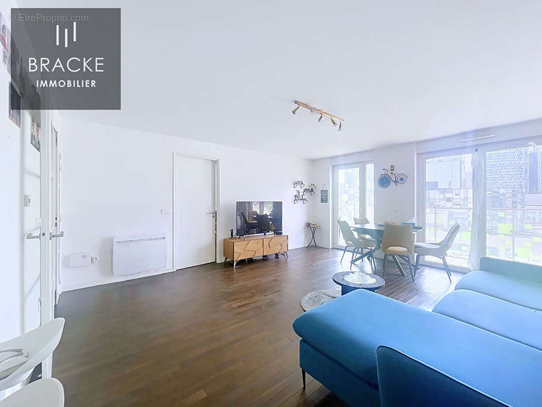 Appartement Courbevoie 4 pièces - large BALCON - vue dégagée - photo 7