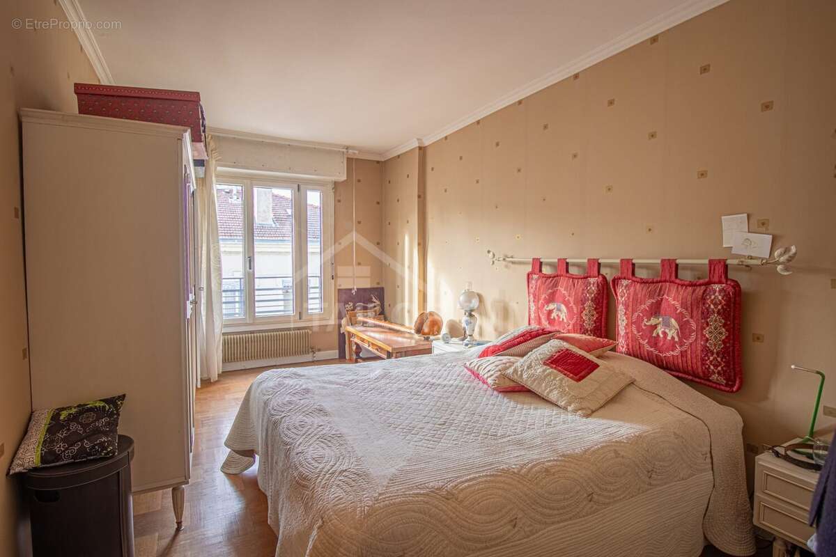 Appartement à LYON-6E