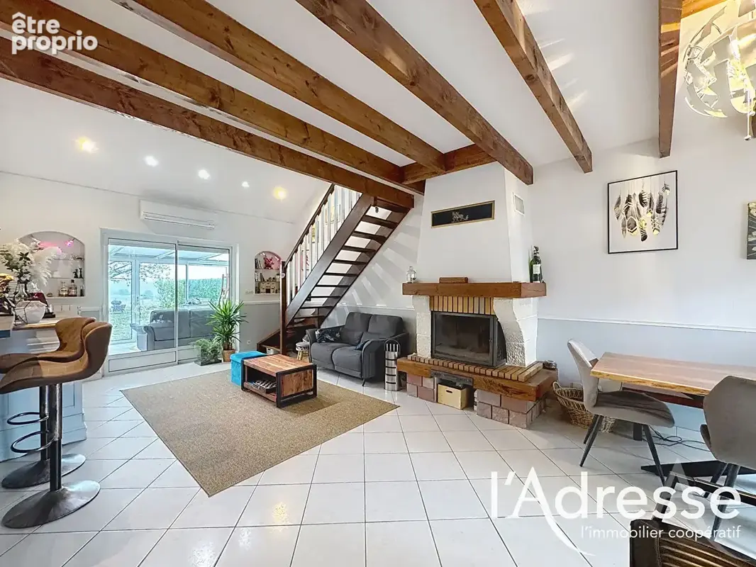 Fleury - charmante maison 4 chambres - veranda - jardin - garage - photo 4