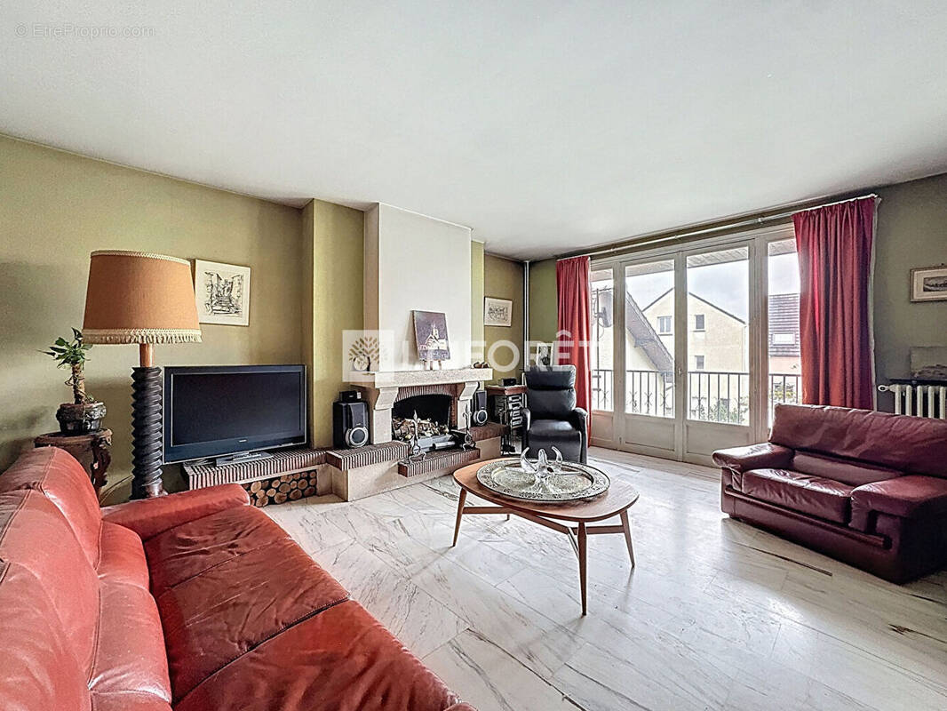 Maison à BONNEUIL-SUR-MARNE