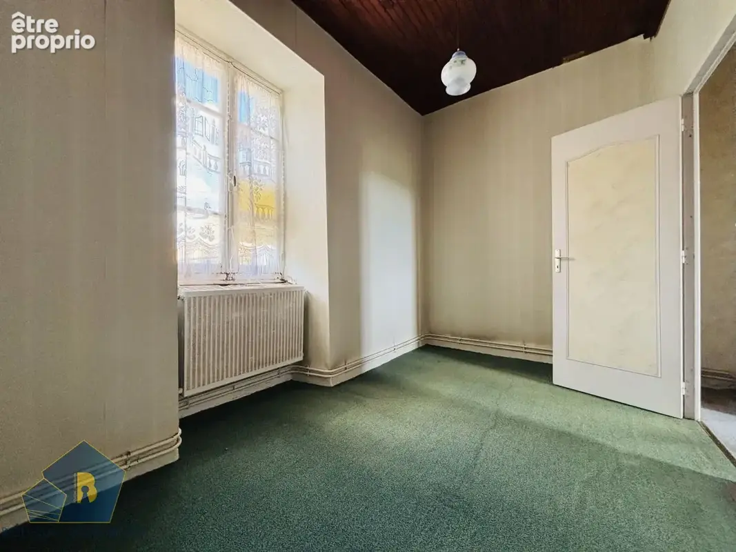 Maison 104 m² à Gouzon  - photo 6