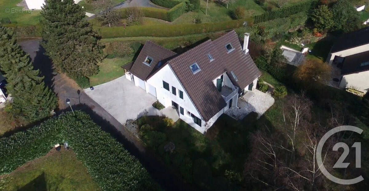 Maison à SAINT-WITZ