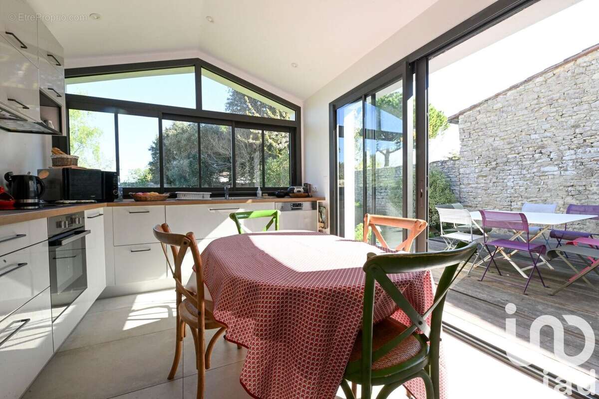 Photo 8 - Maison à SAINT-MARTIN-DE-RE