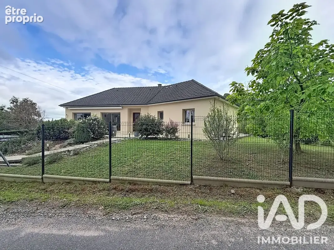 Photo 1 - Maison à SAINT-VIANCE