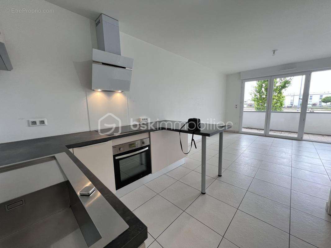 Appartement à BEZANNES
