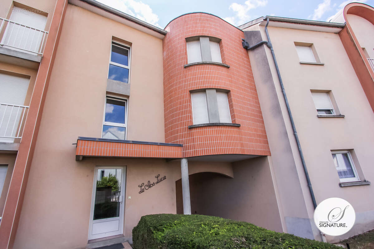 RARE LE CLOS LUCIE- T3 avec terrasse et garage - photo 6