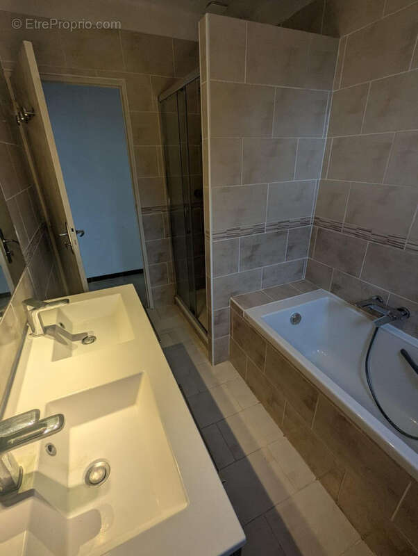 Maison à vendre 8 pièces - 2 Appartements indépendants - Campagne proche centre village - photo 23
