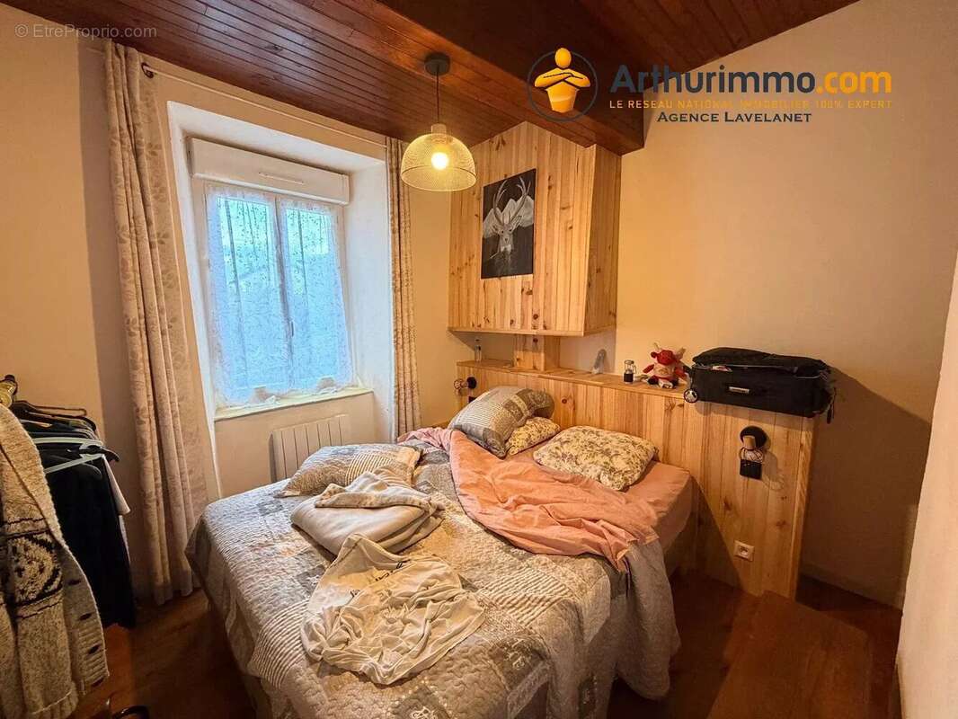 Maison à VILLENEUVE-D'OLMES