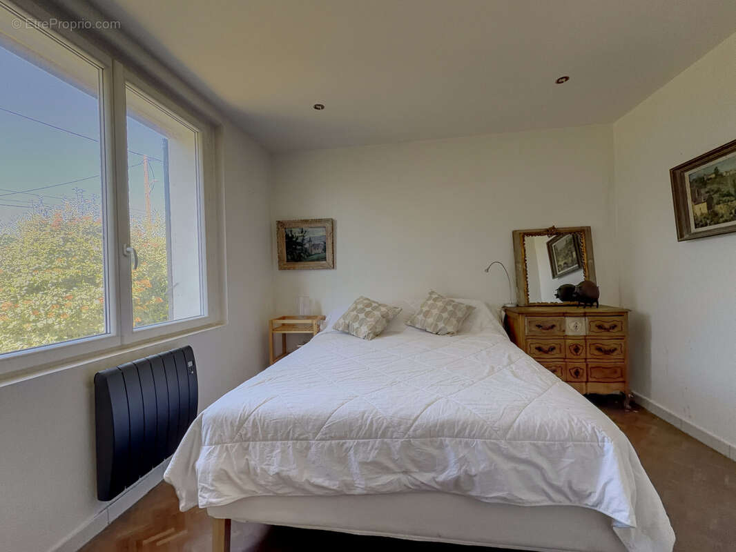 Maison à SIX-FOURS-LES-PLAGES