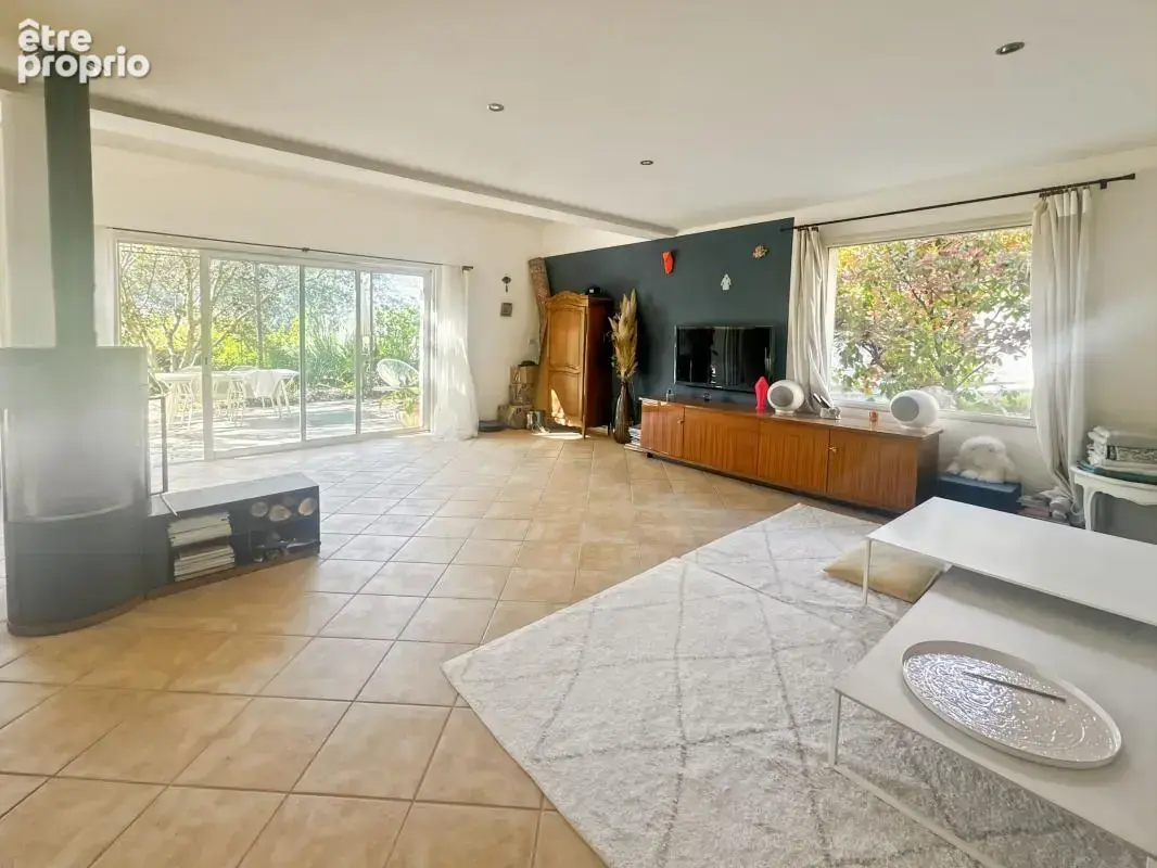 Maison de 140 m² - Trois chambres et un bureau - 1500 m² en restanques - photo 10