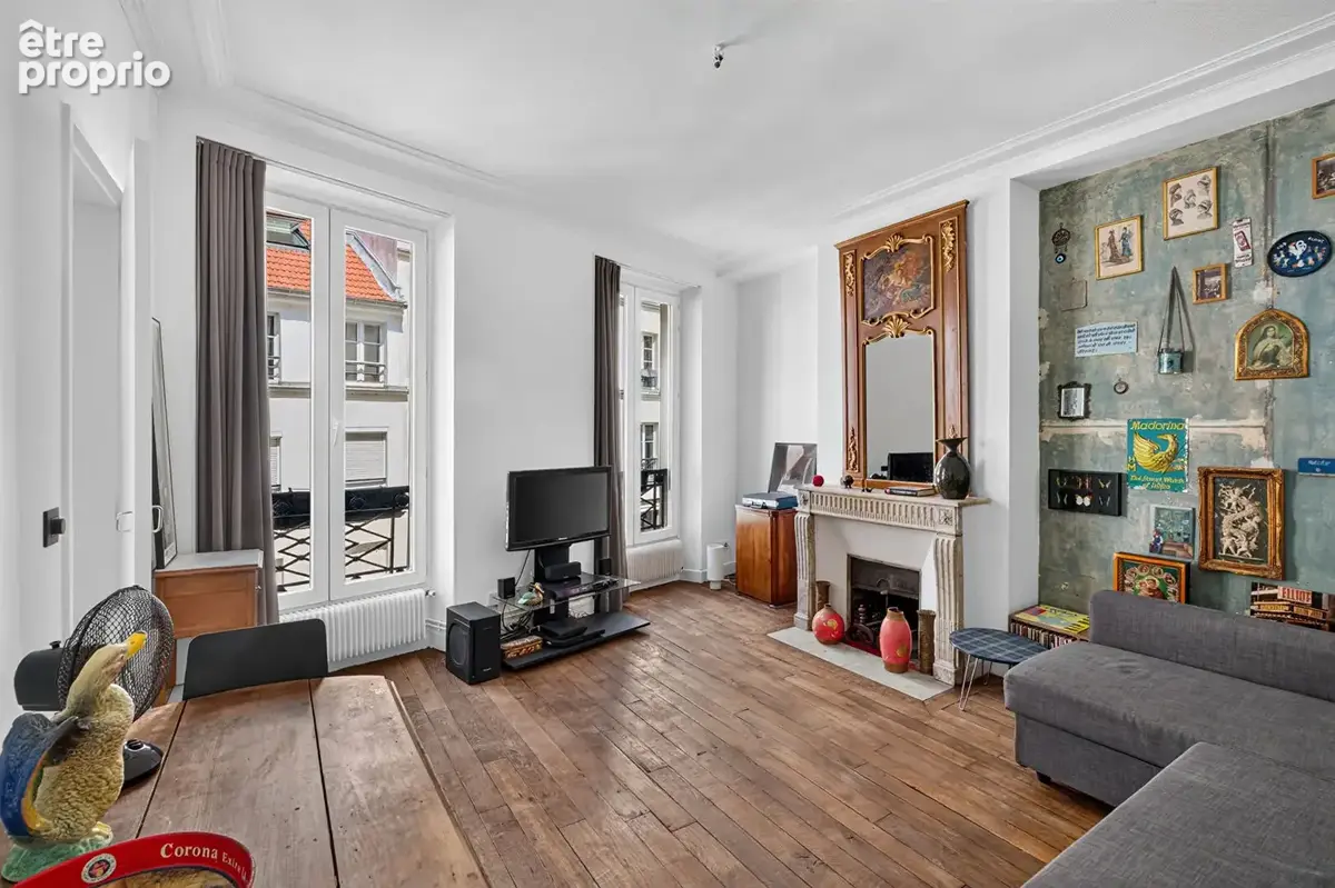 Appartement à PARIS-10E