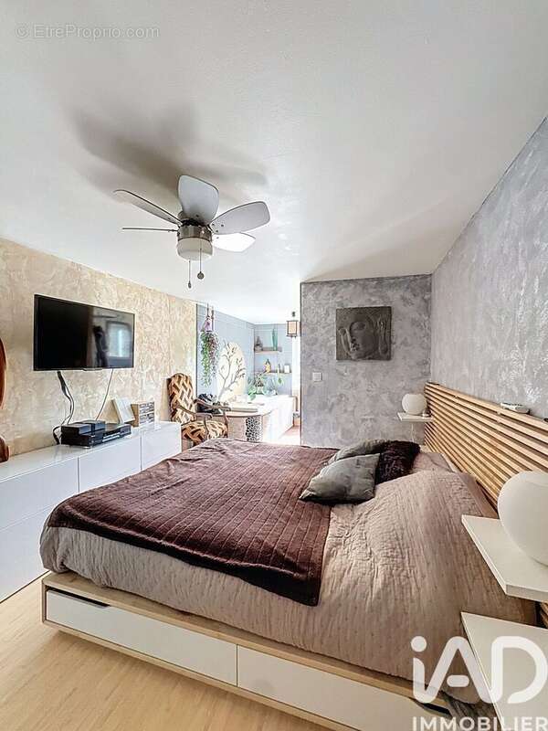 Photo 8 - Maison à CRUSEILLES