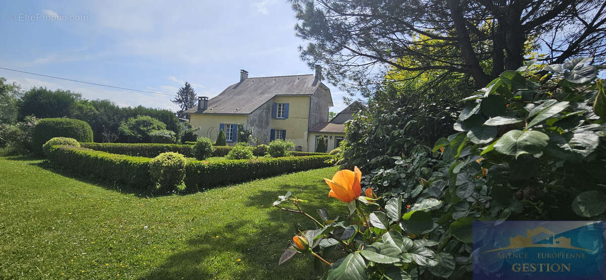 Maison à GER