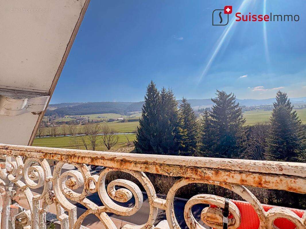 Maison de maître située à Morteau 11 pièce(s) 171.56 m2 - photo 4