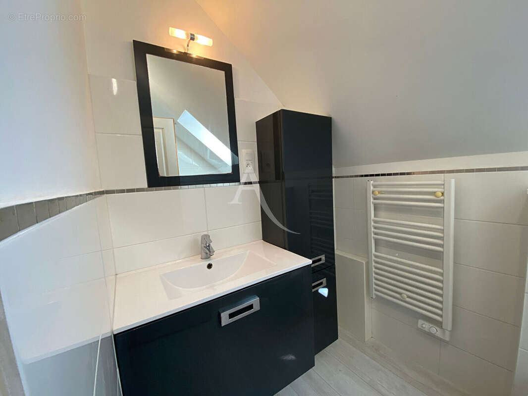 Maison à FAY-AUX-LOGES