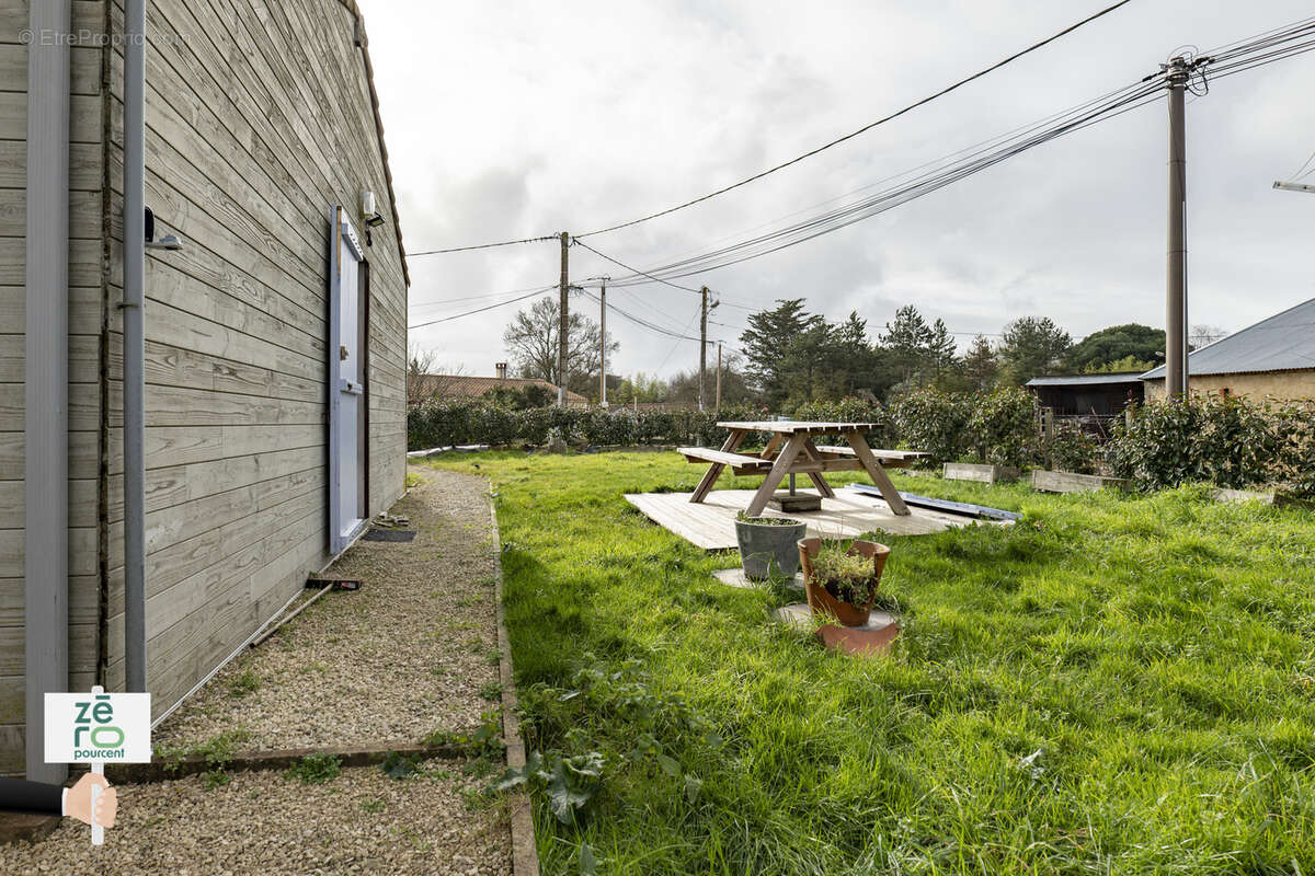 Maison à SAINT-HILAIRE-LA-FORET