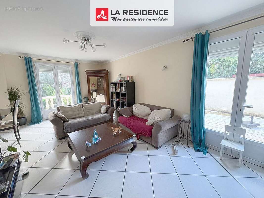 Maison 144 m² à Montigny-Les-Cormeilles  - photo 3