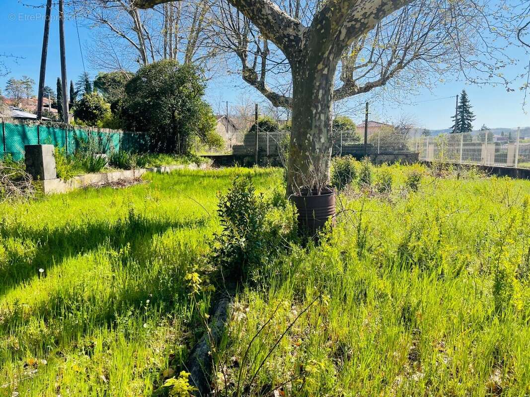 Maison à SAINT-DONAT-SUR-L&#039;HERBASSE