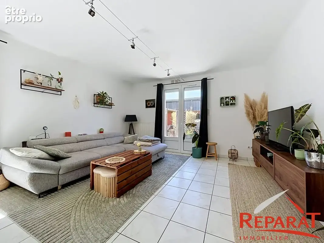 Maison 182 m² à Varetz  - photo 2