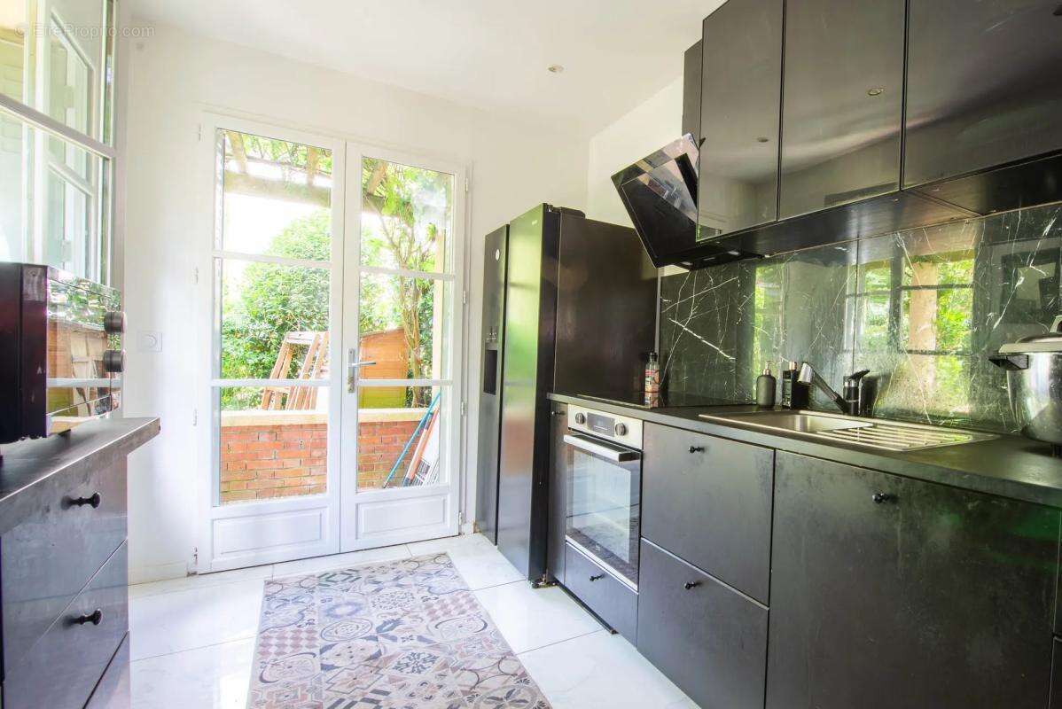 Appartement à GARCHES