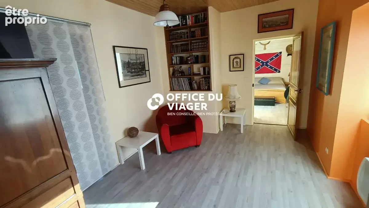 Ensemble immobilier - 8 pièces - 213,58 m² - photo 9